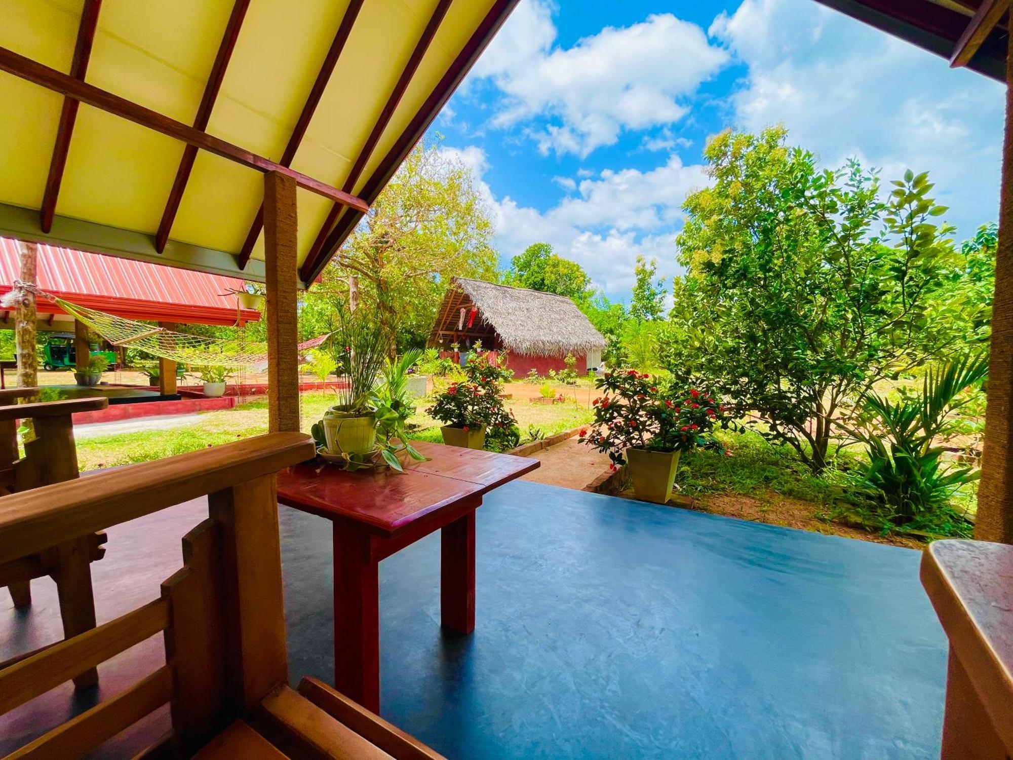Sigiri Enaya Cottage Sigiriya Eksteriør billede